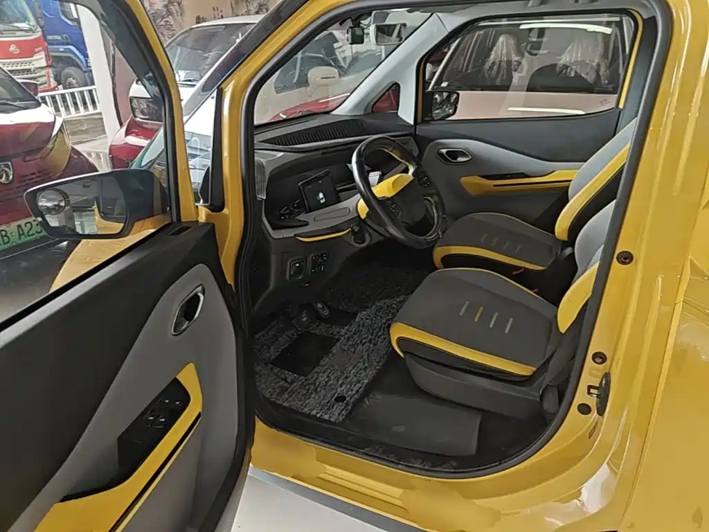 Фото 16 - Wuling Motors Wuling NanoEV