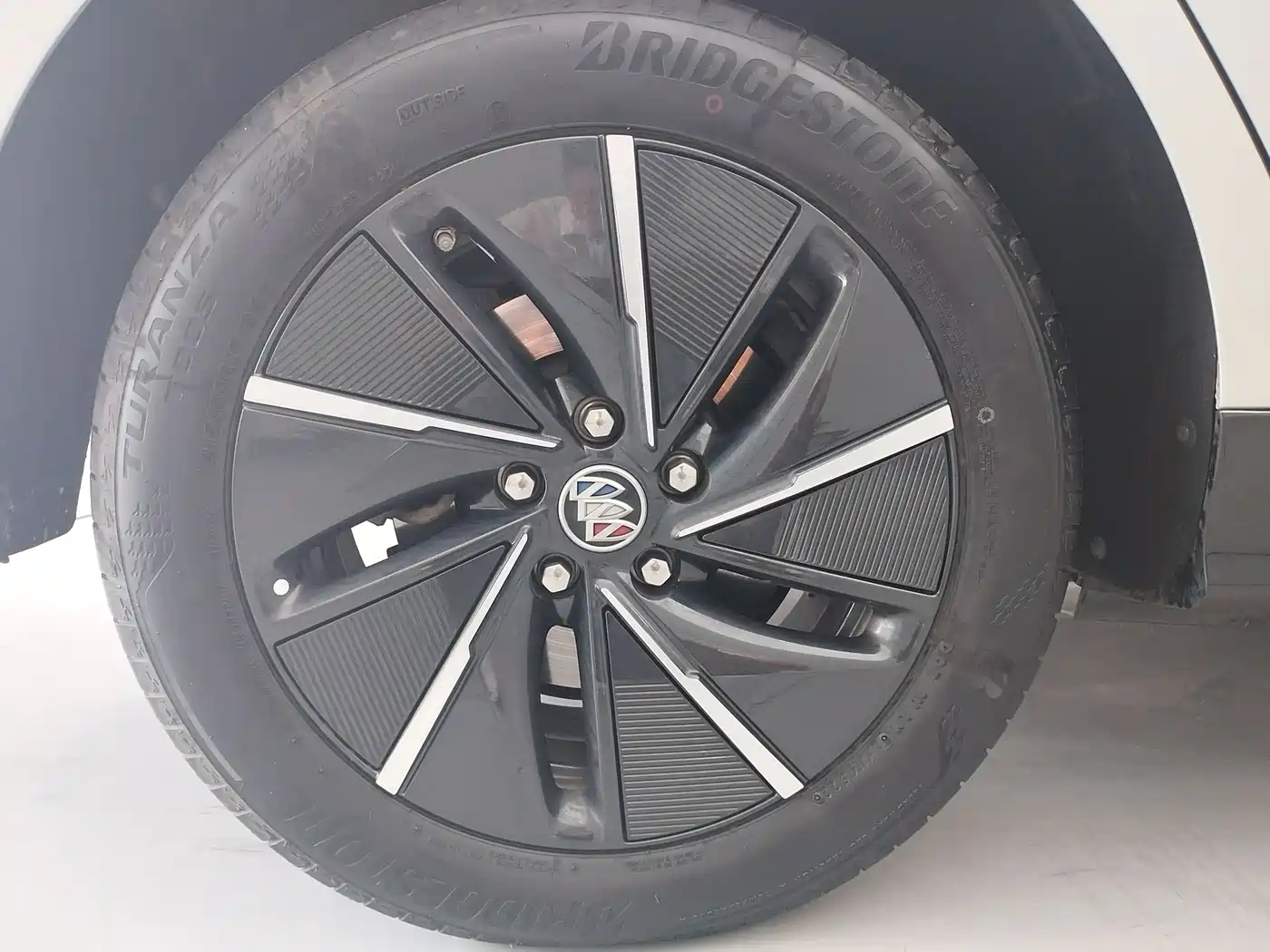 Buick Velite 6 2023 430km Premium Edition фото 18