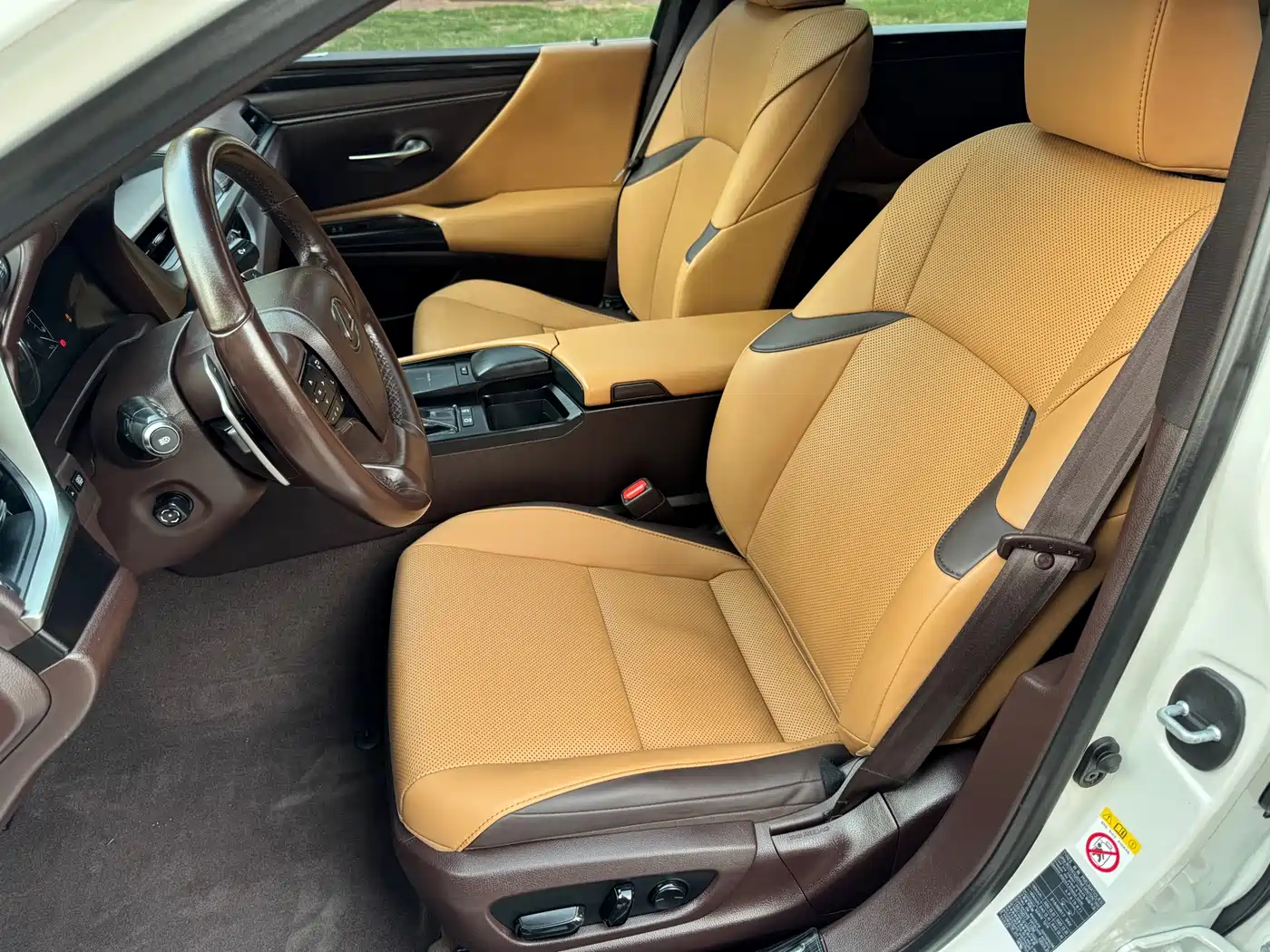 Lexus ES 2020 200 Excellence фото 7