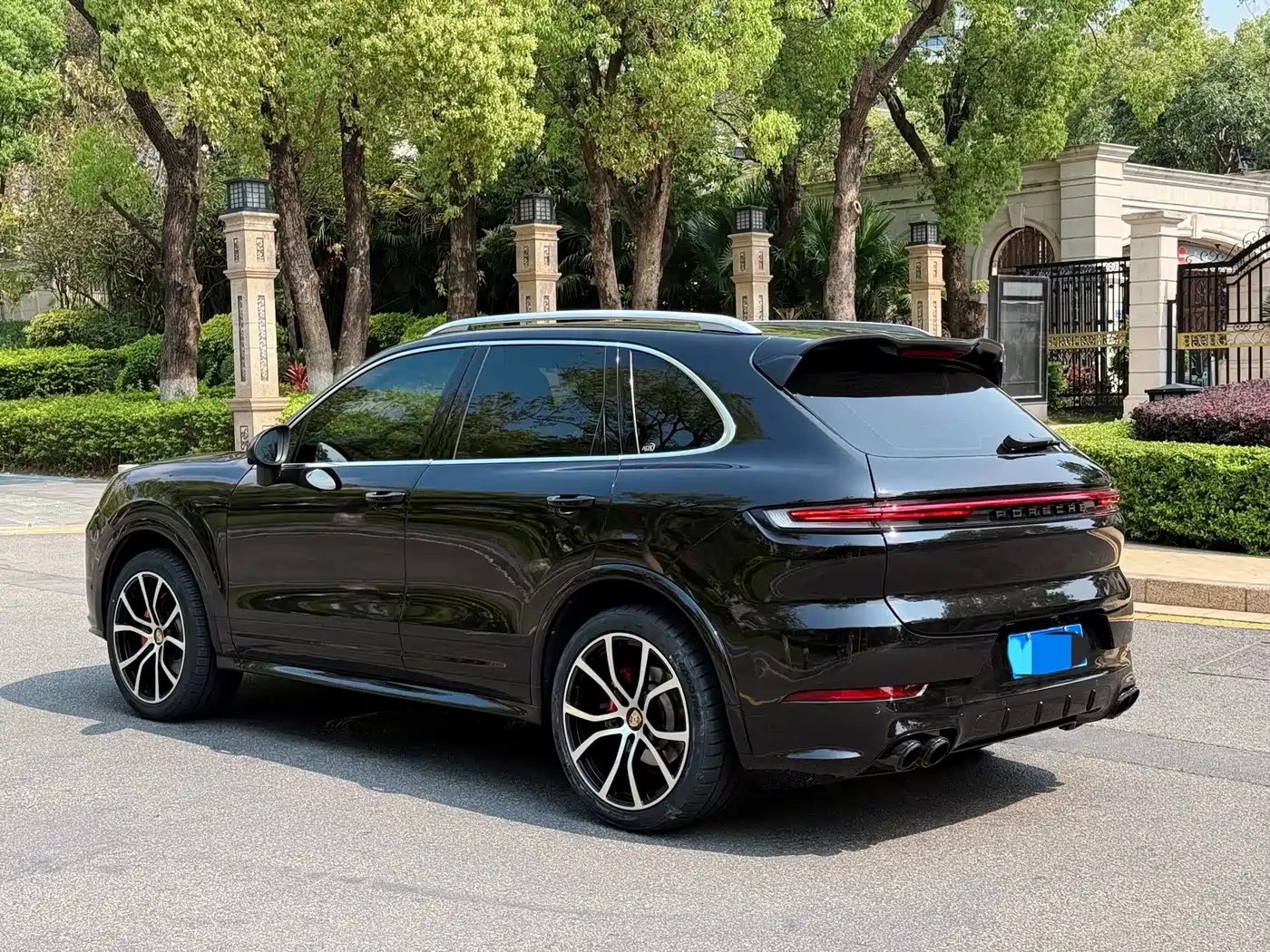 Porsche Cayenne 2011 Cayenne 3.0T фото 4