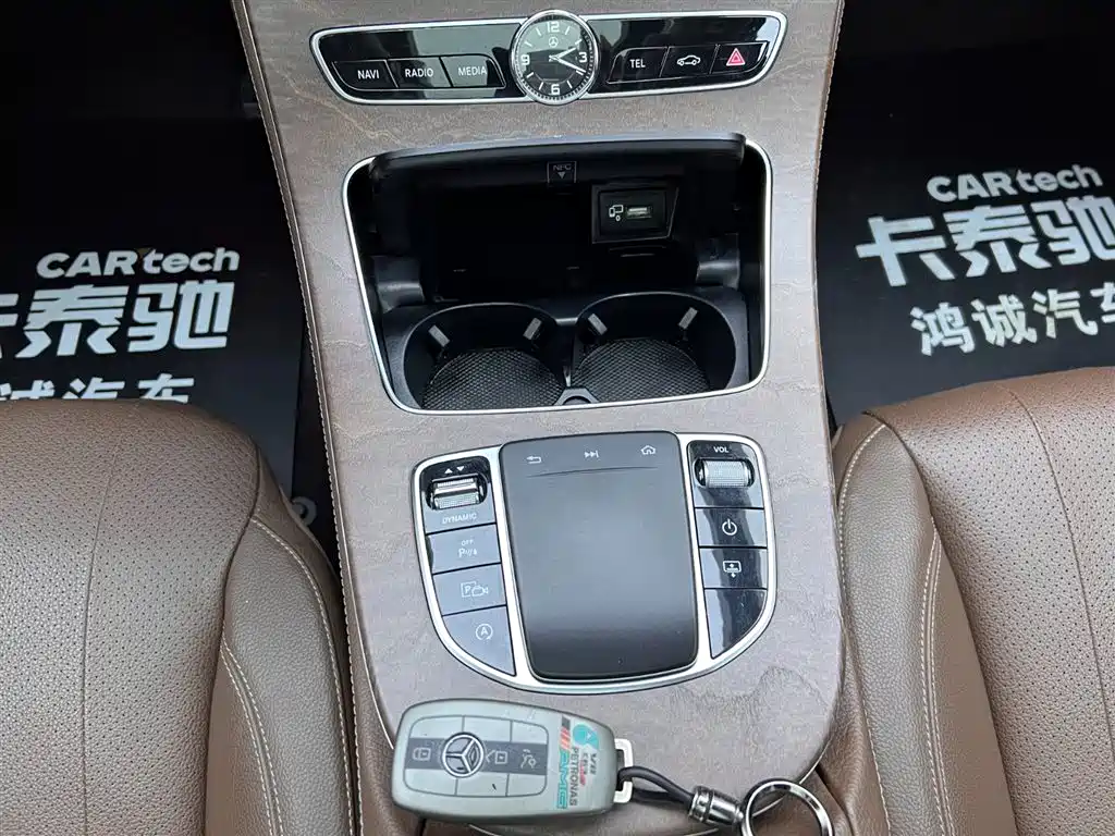Mercedes-Benz E-Class 2020 E 300 L Luxury Model фото 26