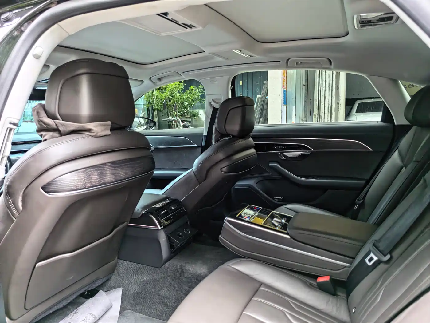 Audi A8 2025 A8L 45 TFSI quattro Luxury фото 7