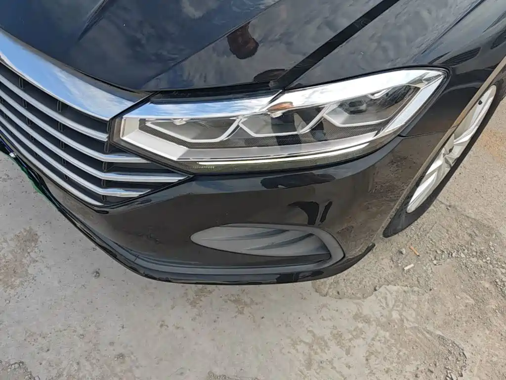 Фото 24 - Volkswagen Lavida