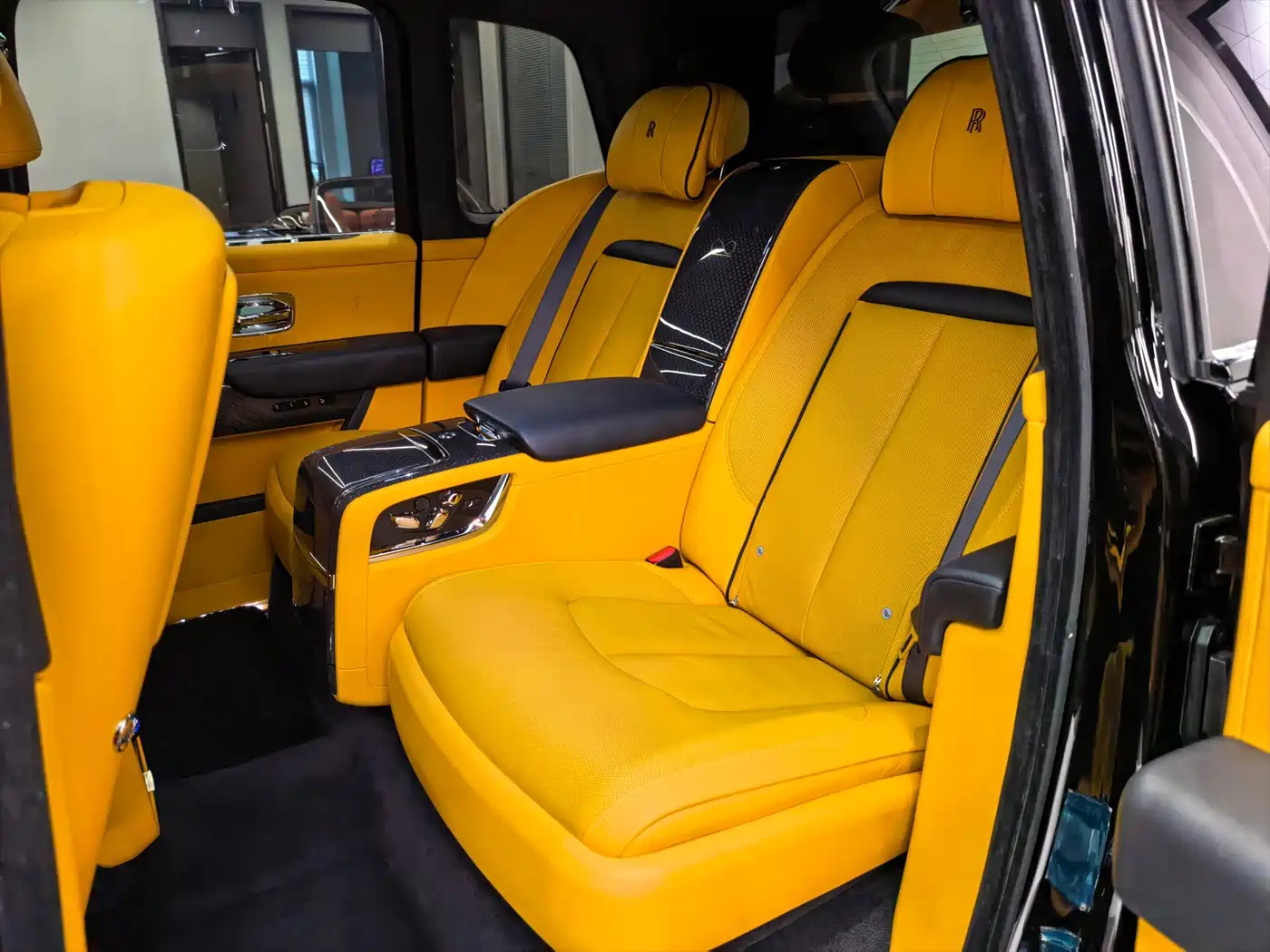 Rolls-Royce Cullinan 2022 2020 Black Badge