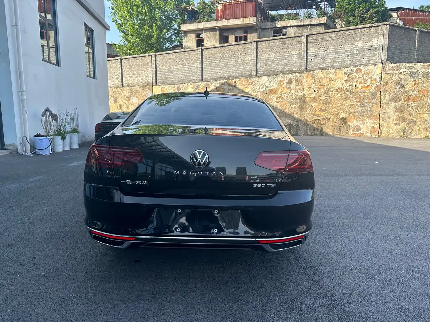 VOLKSWAGEN MAGOTAN