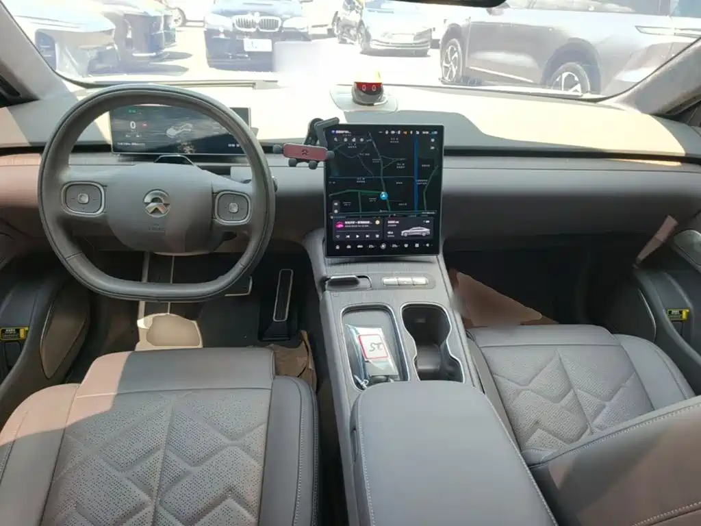 NIO ET7 2025 2024 75kWh Executive Edition