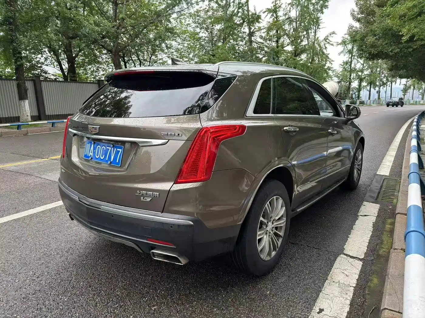 Cadillac XT5 2017 Anniversary Edition 28T 4WD Luxury фото 9