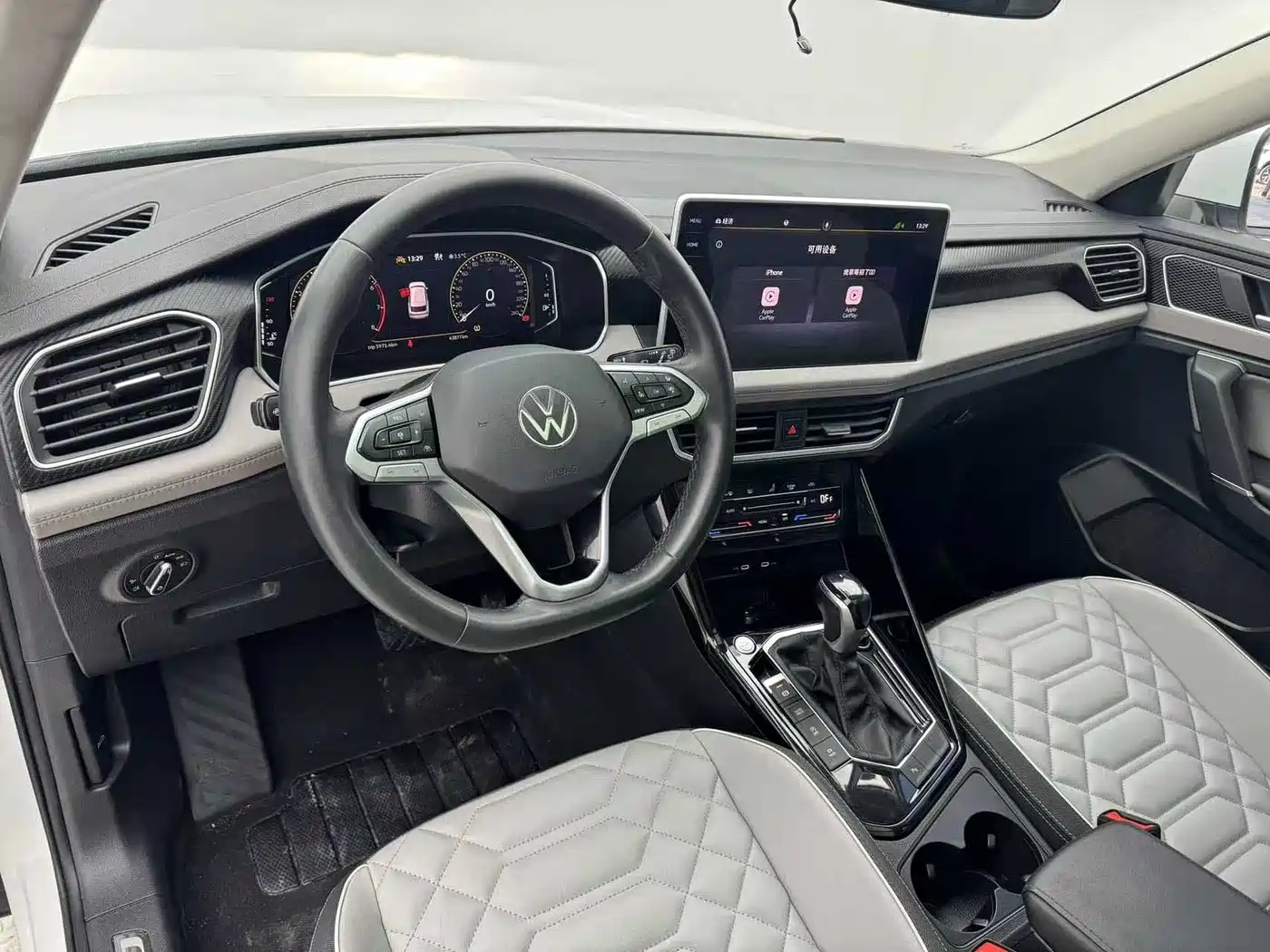 Volkswagen Tayron 2023 280TSI 2WD Luxury Plus Advanced Edition фото 12