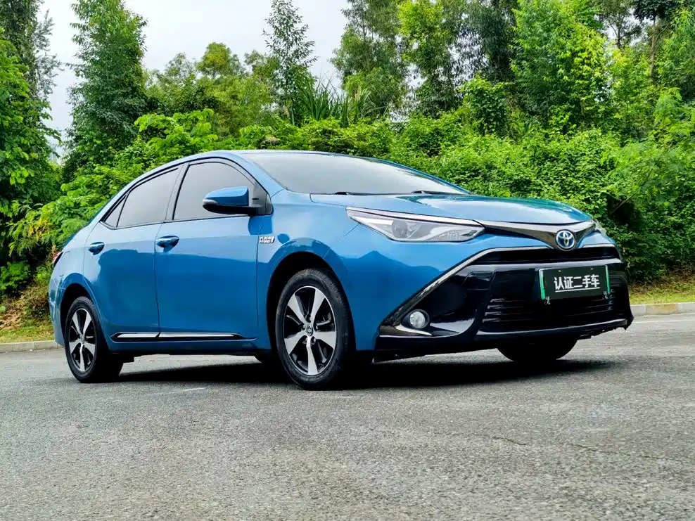 Toyota Levin Twin Engine E+ 2019 2019 1.8PH V E-CVT Luxury Edition