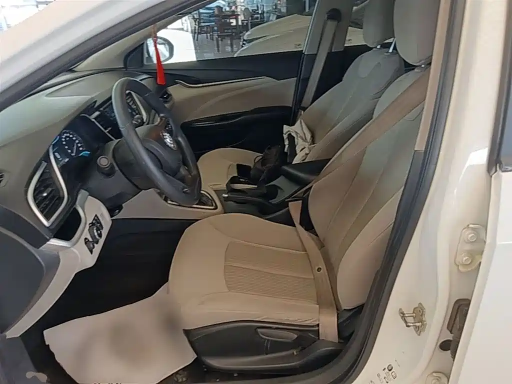Buick Excelle 2015 15N Automatic Elite фото 15