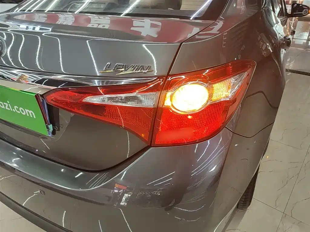Toyota Levin 2014 1.6G CVT Elite Edition фото 8