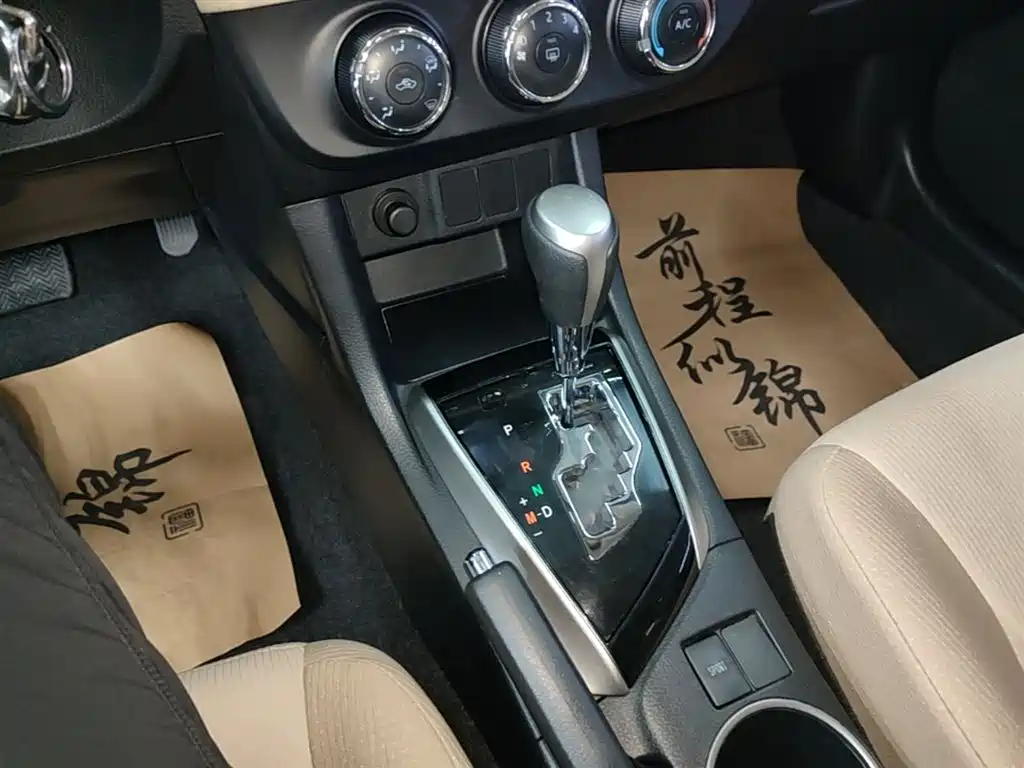 Toyota Levin 2014 1.6G CVT Elite Edition фото 14
