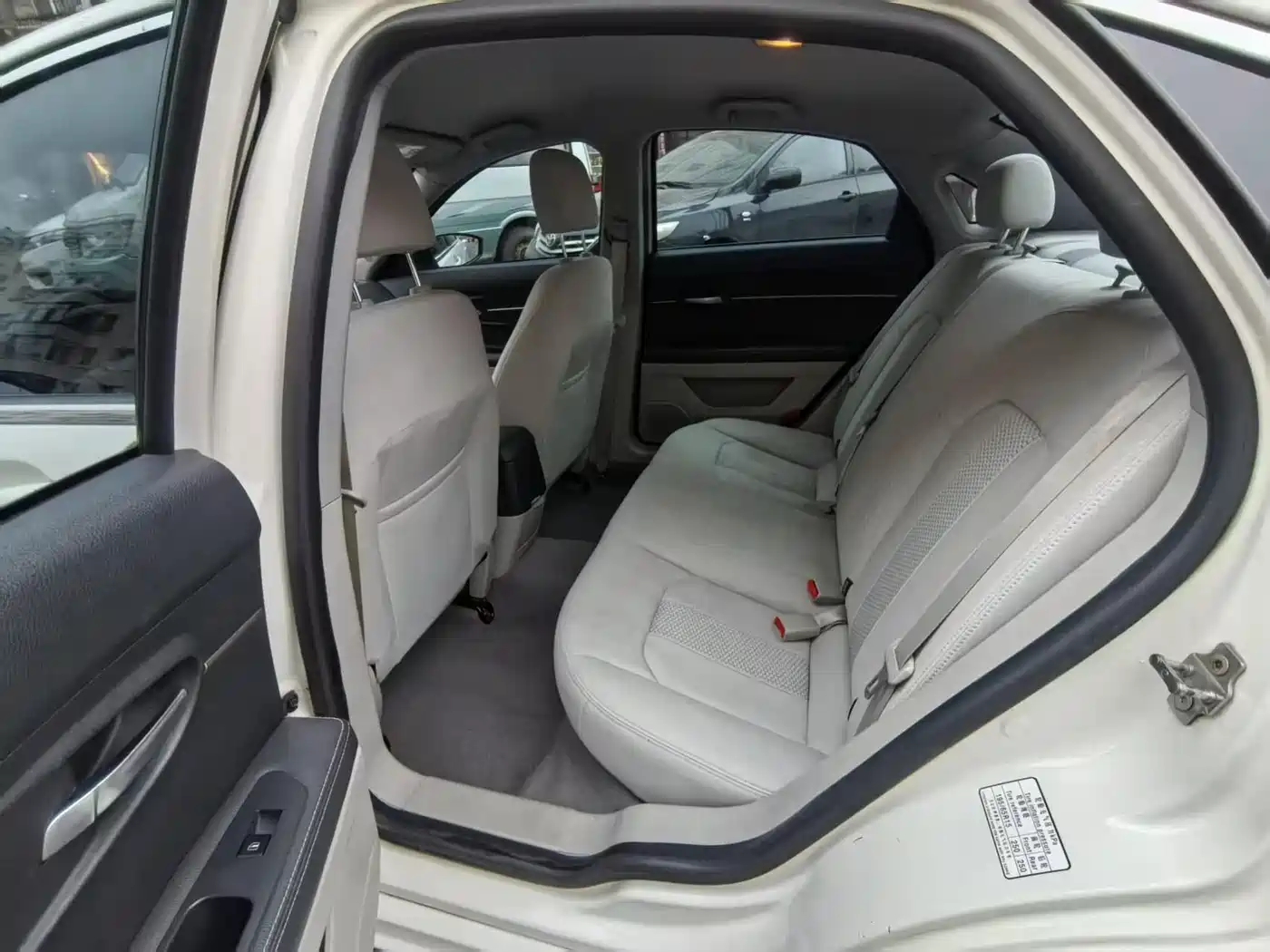 BAIC Senova D50 2015 2014 1.5L CVT Standard