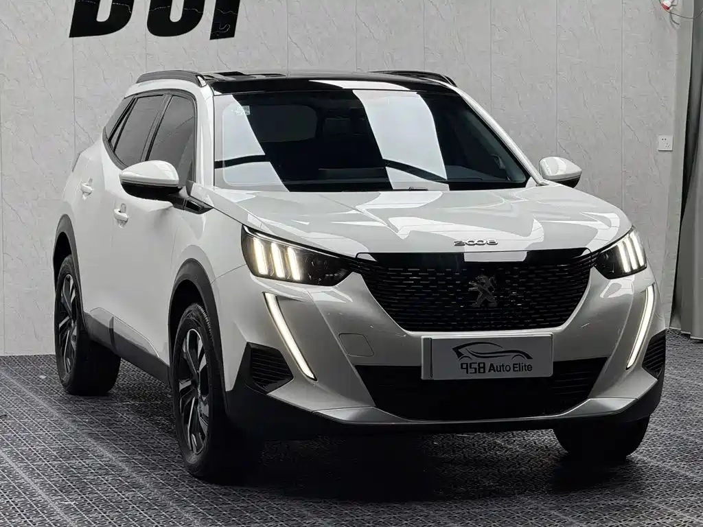 Peugeot 2008 2023 2022 230THP THE ONE