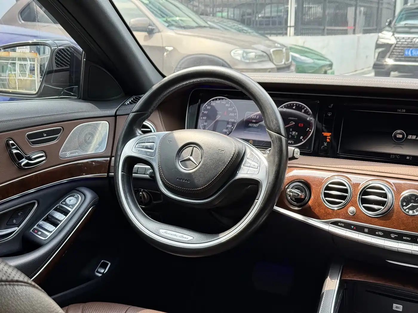 Mercedes-Benz S-Class 2014 S 320 L Luxury фото 8