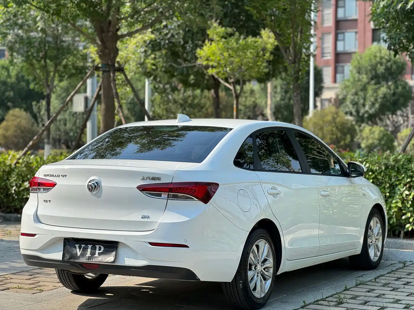 Buick Excelle 2018 15T Dual Clutch Elite (China V) фото 10
