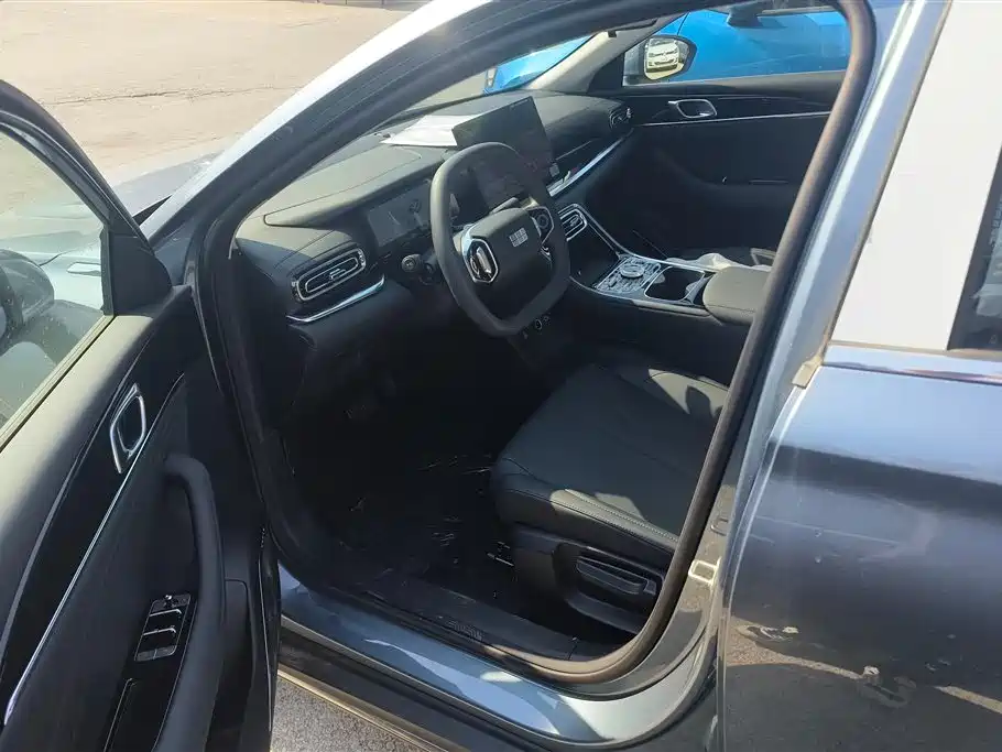 Geely Galaxy Galaxy Stellar 6 2025 125km Long Voyage Edition фото 9