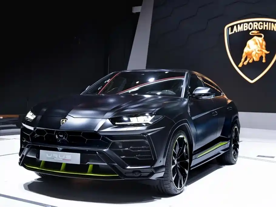 Lamborghini Urus 2021 4.0T V8