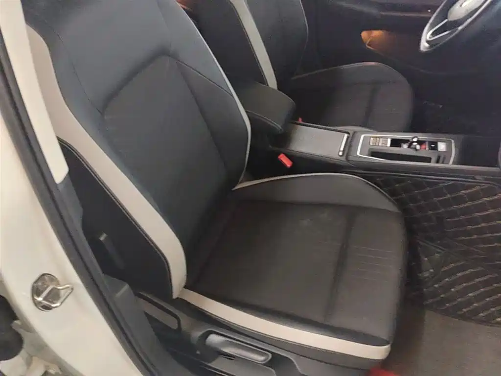 Volkswagen Golf 2021 280TSI DSG Pro фото 20