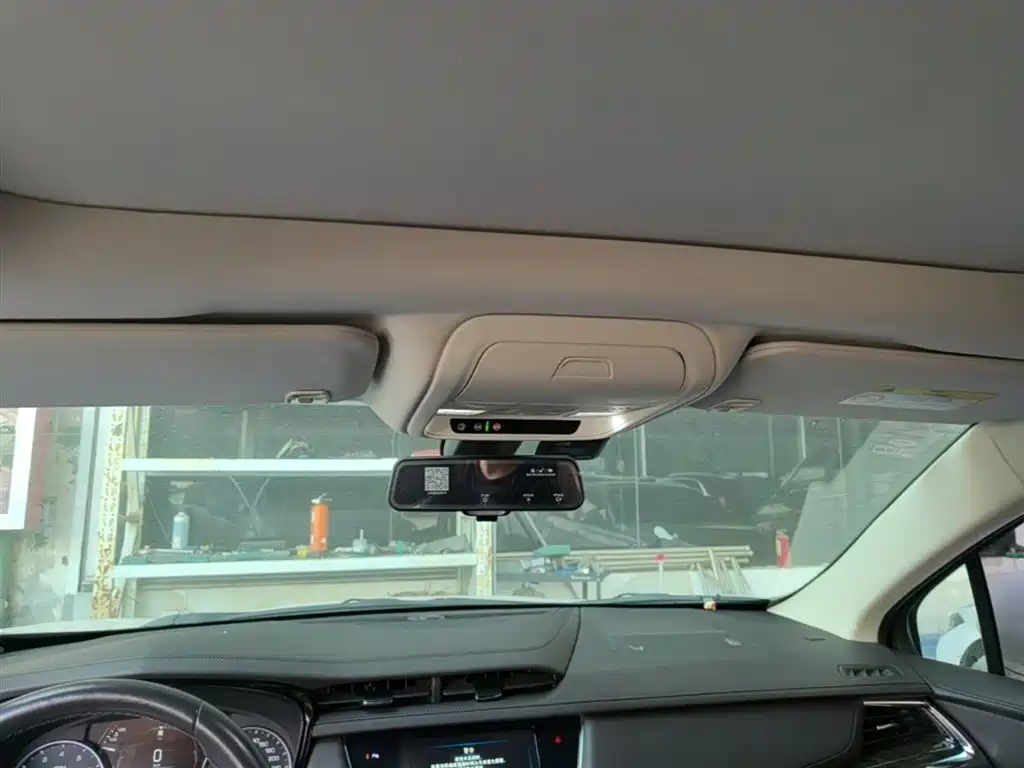 Cadillac XT5 2018 25T Luxury фото 18
