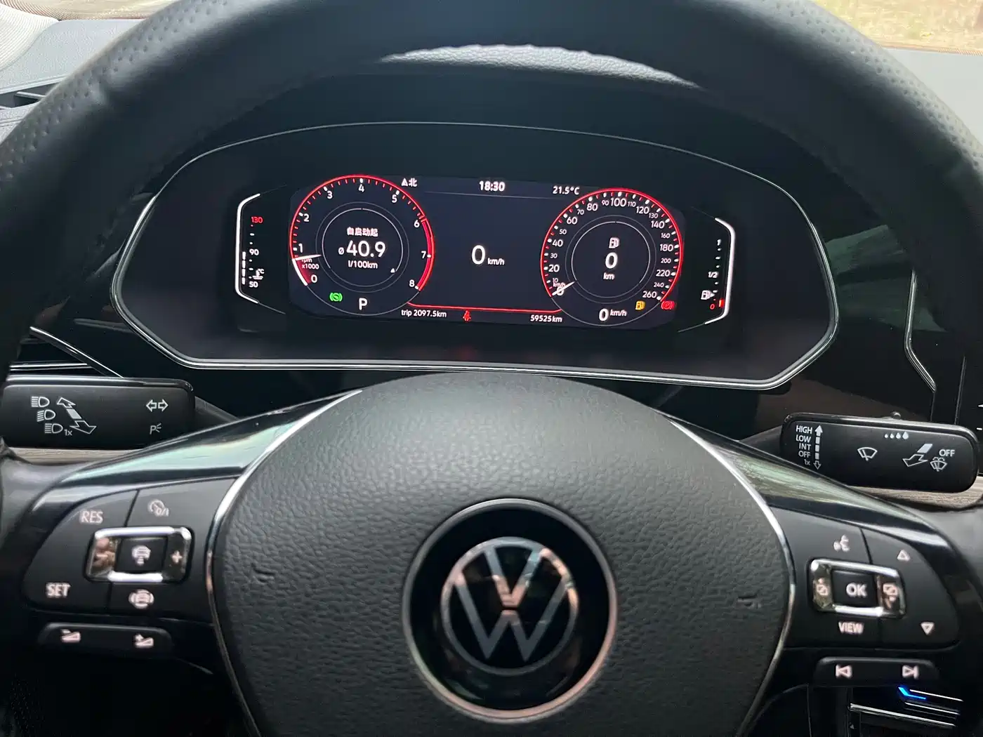 Volkswagen Passat 2021 Model 330TSI Luxury Edition фото 15