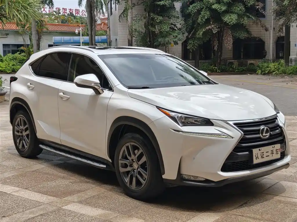 Lexus NX 2015 200t AWD F Sport фото 4