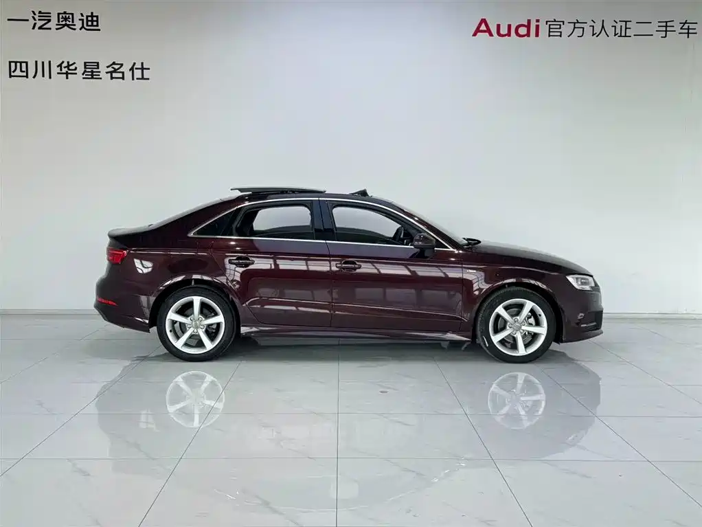 Audi A3 2017 Limousine 35 TFSI Fashion фото 3