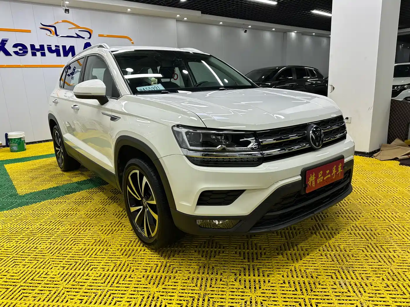 Volkswagen Tharu 2021 280TSI 2WD Luxury Plus фото 3