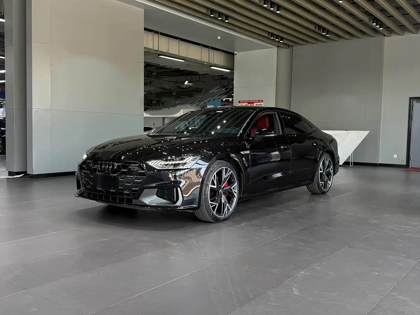 Audi A7L 2025 Model Year 45 TFSI quattro Black Knight Edition