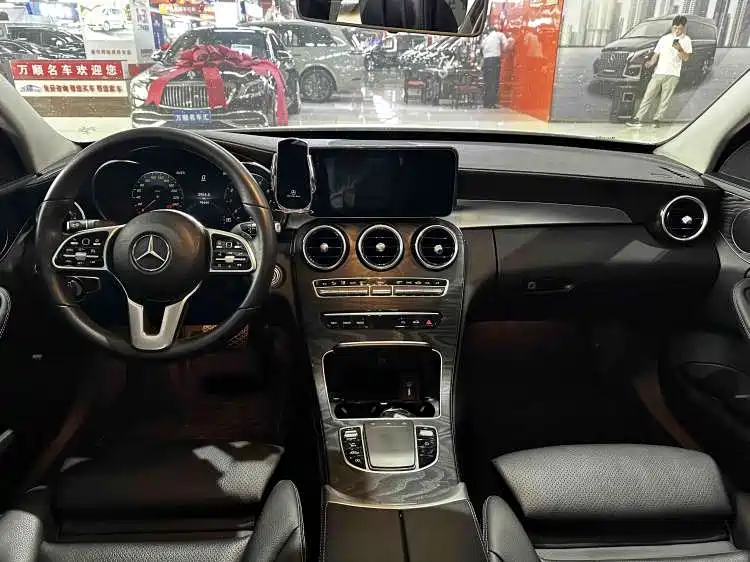 Mercedes-Benz C-Class 2019 Facelift C 260 L Sport фото 12
