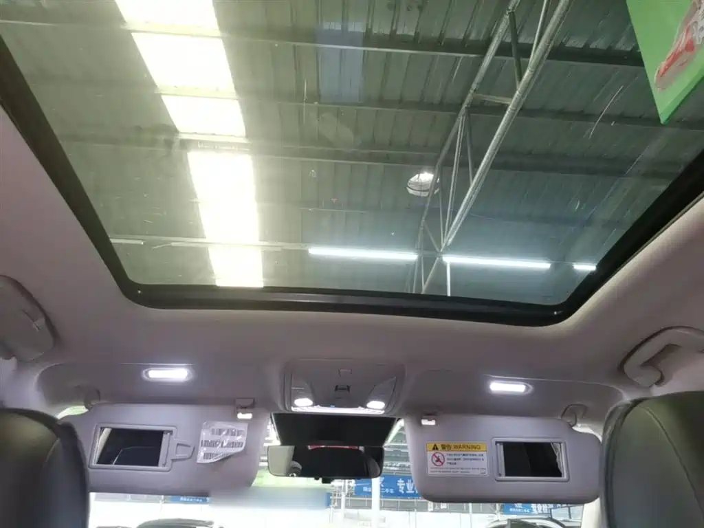 Hongqi HS5 2022 2.0T Smart Connect 4WD Flagship фото 18