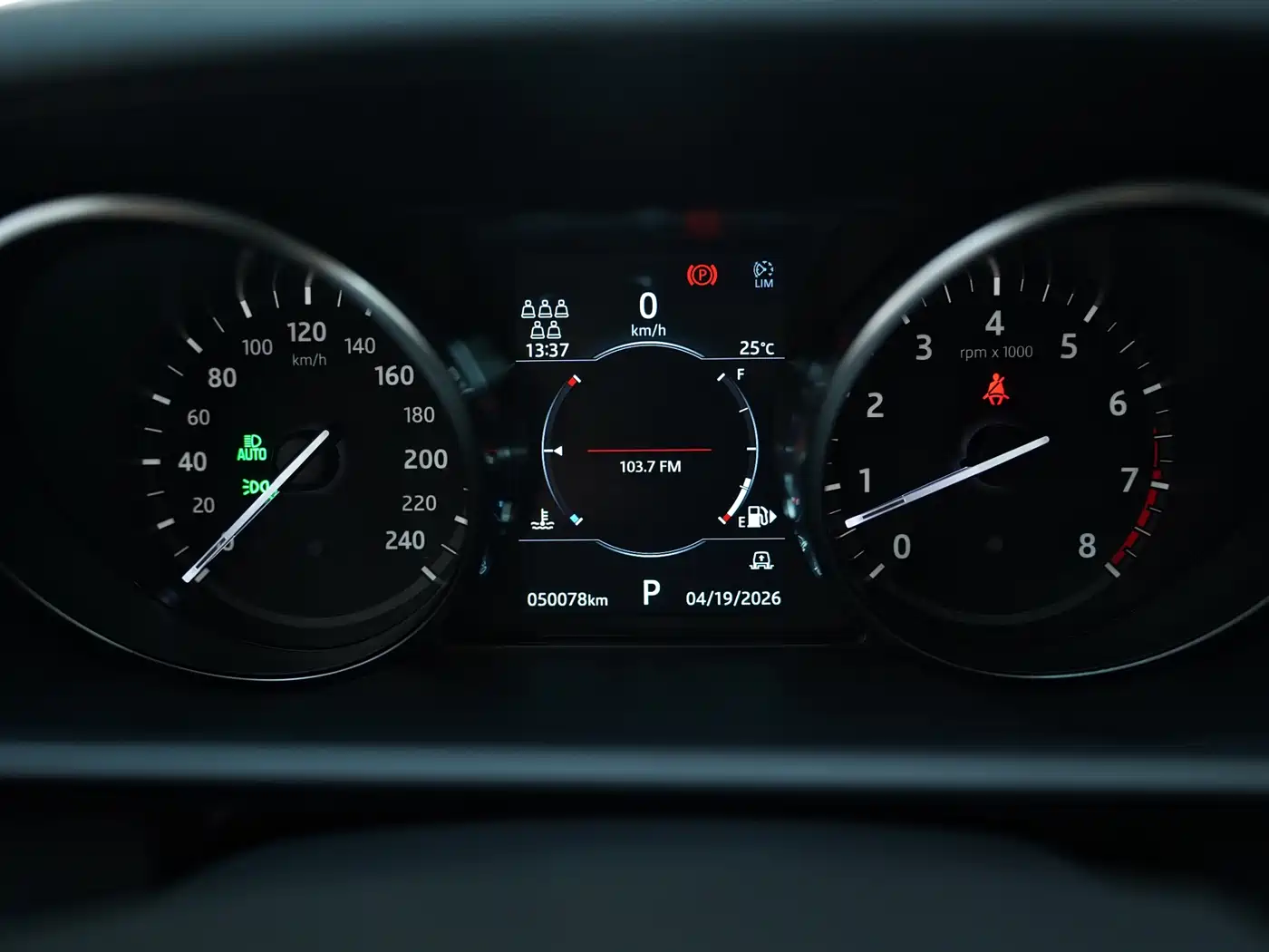 Land Rover Discovery 2019 3.0 SC V6 SE фото 6