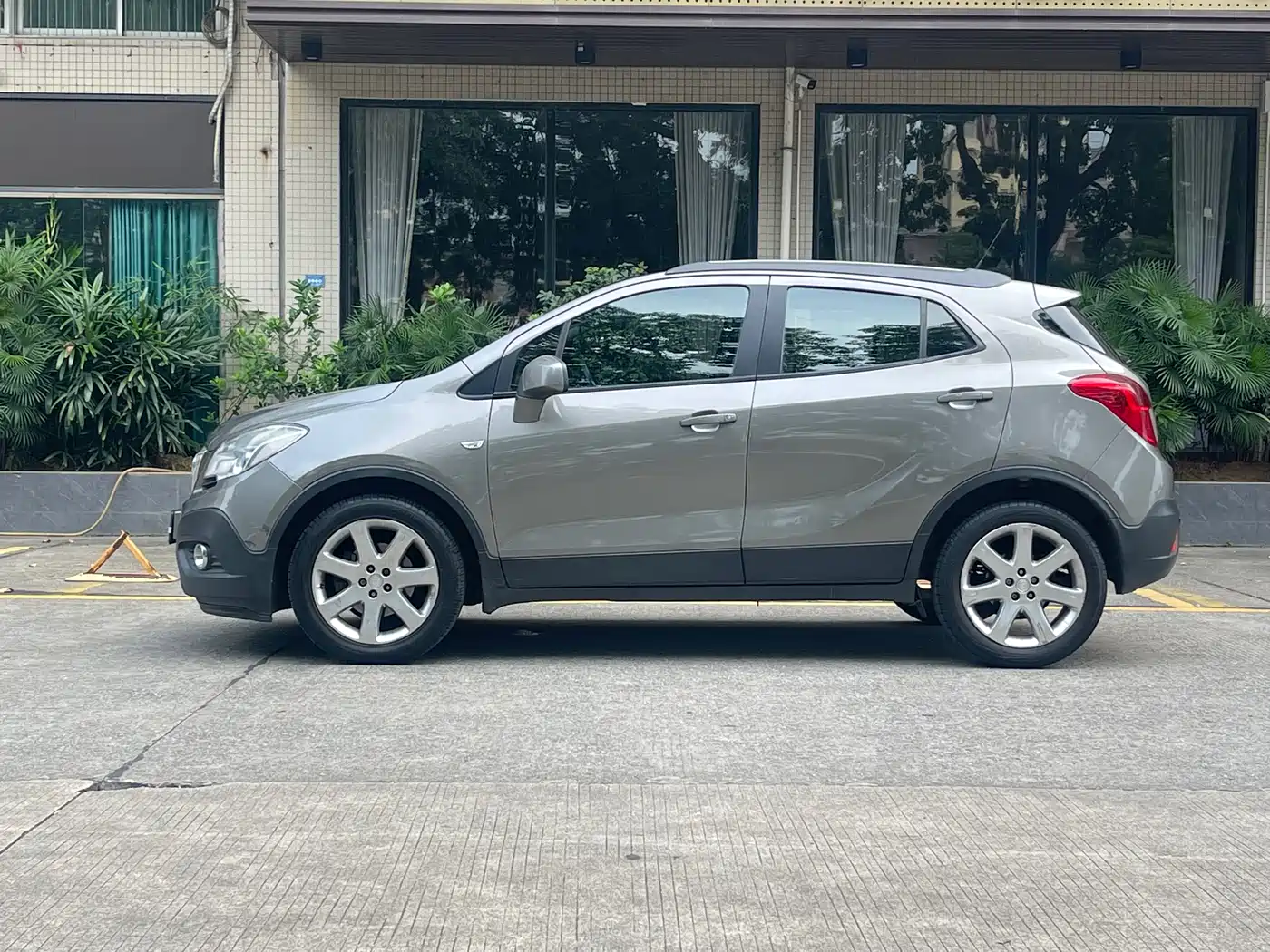 Buick Encore 2013 1.4T Automatic 2WD Elite фото 8