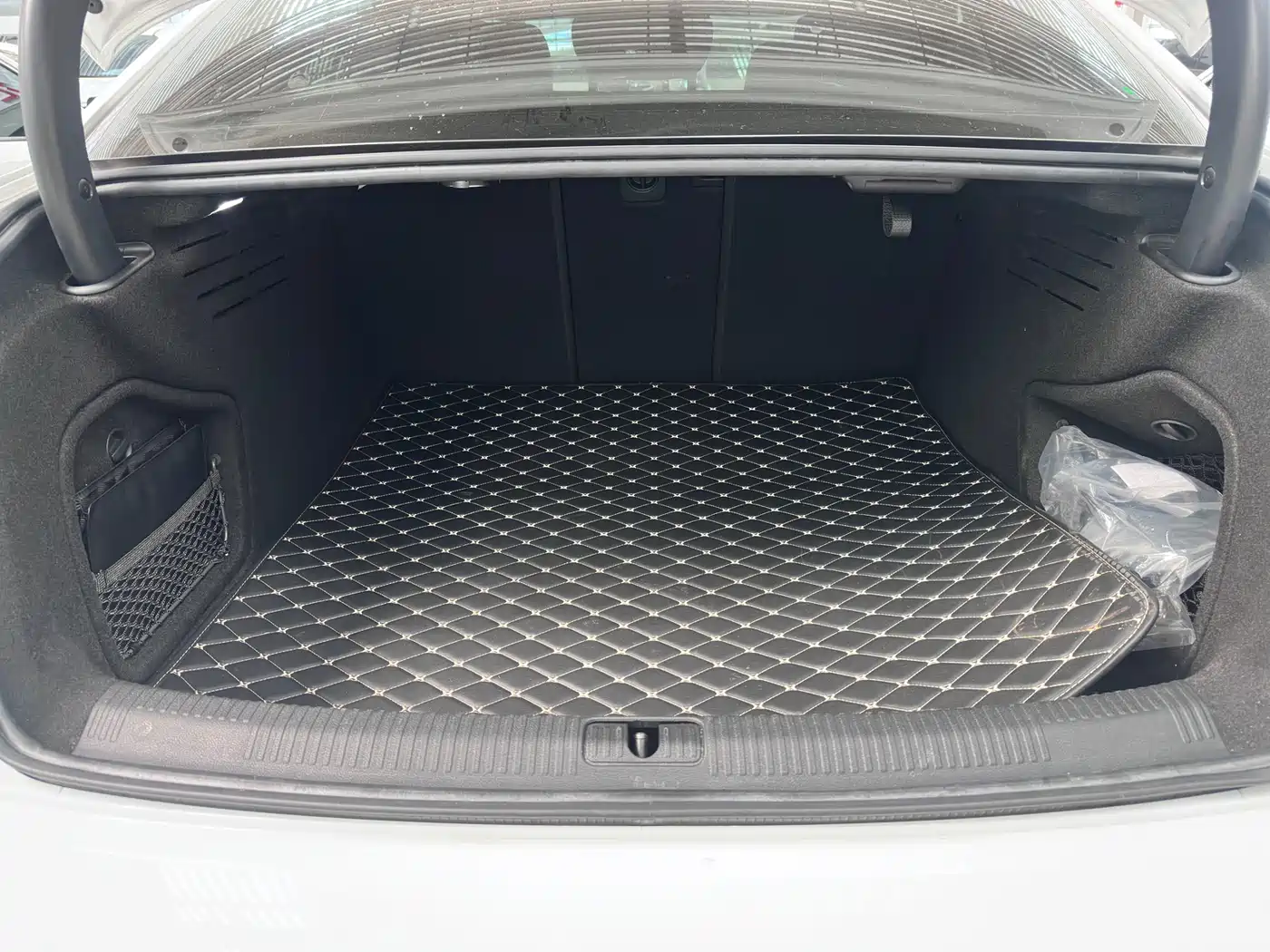 Audi A4L 2022 40 TFSI Luxury Dynamic фото 13