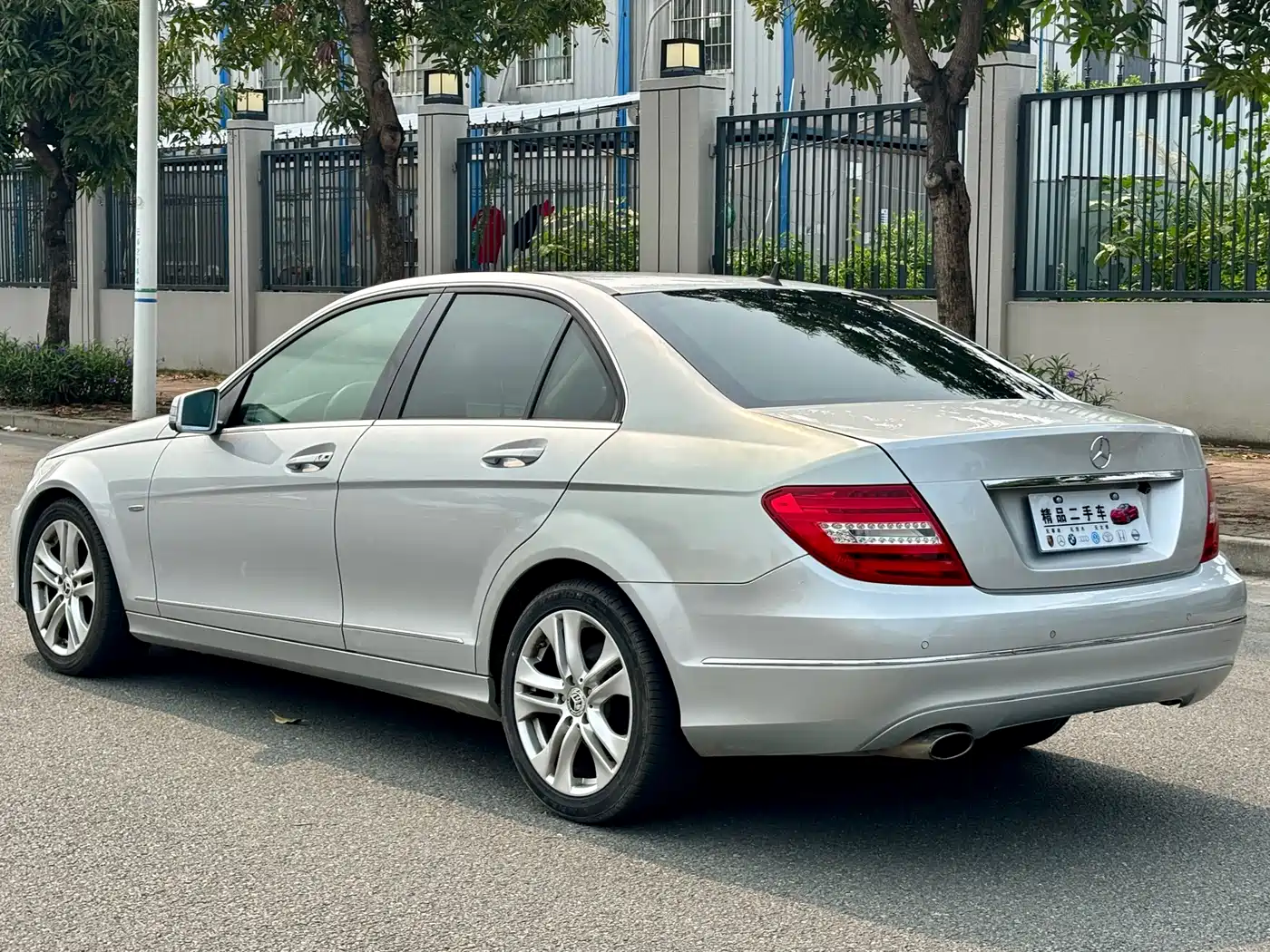Mercedes-Benz C-Class 2011 C 200 CGI Fashion фото 7