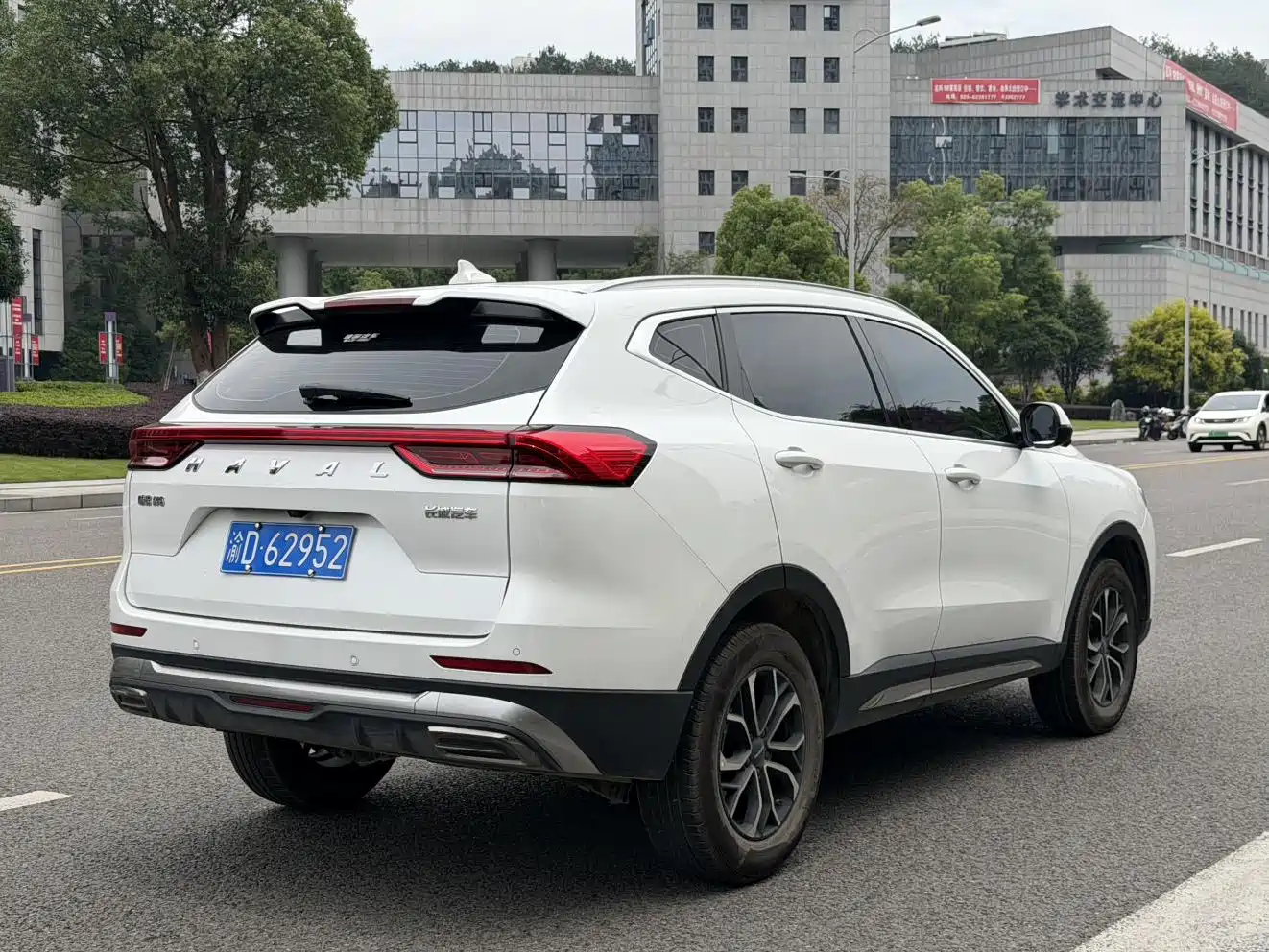 Haval H6 2025 1.5T National Trend Urban Edition фото 10