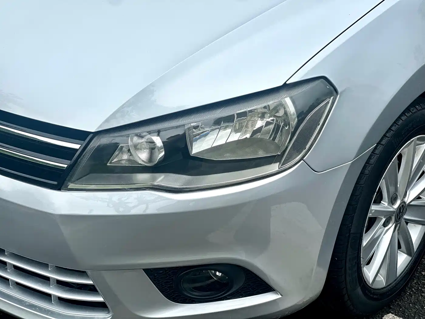 Volkswagen Jetta 2015 1.6L Automatic Luxury фото 16
