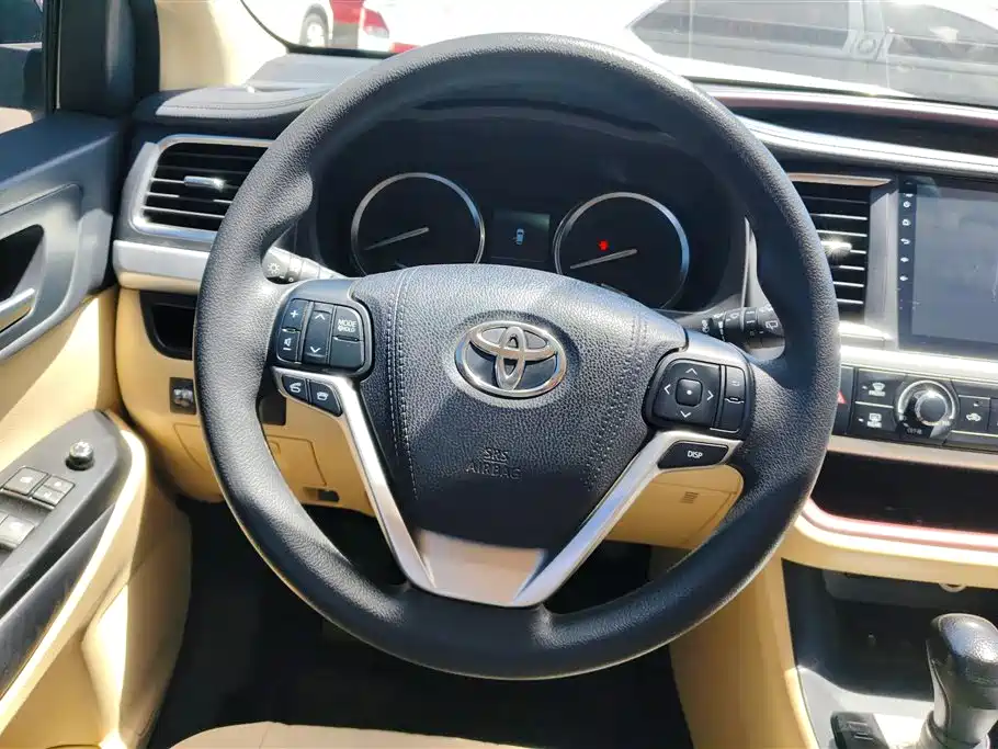 Toyota Highlander 2017 2.0T 2WD Elite 7-Seater фото 15