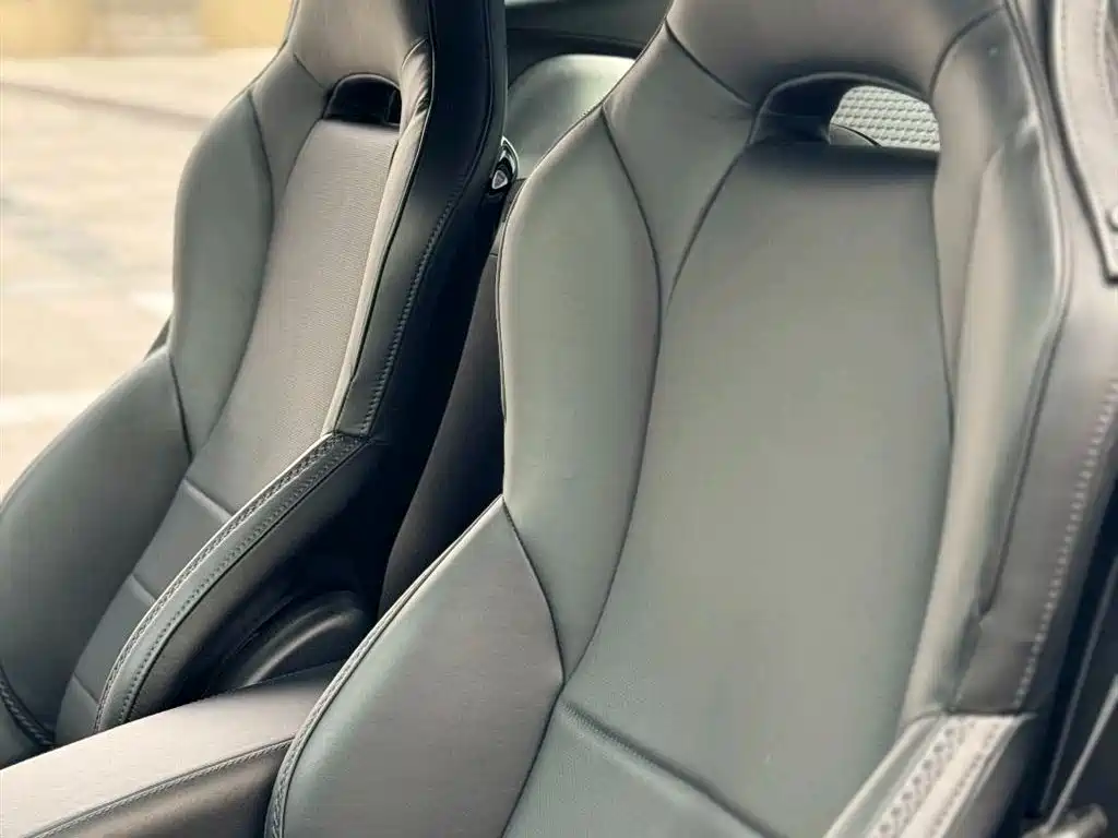 McLaren GT 2024 2023 4.0T Standard Model