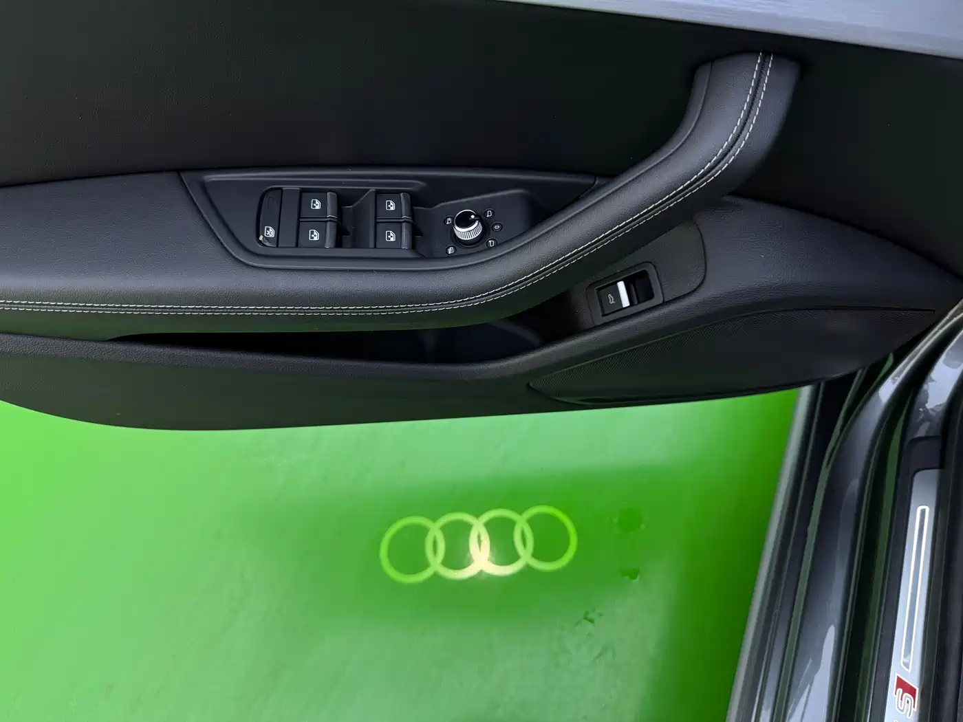 Audi A4L 2022 40 TFSI Fashion Elegance фото 16