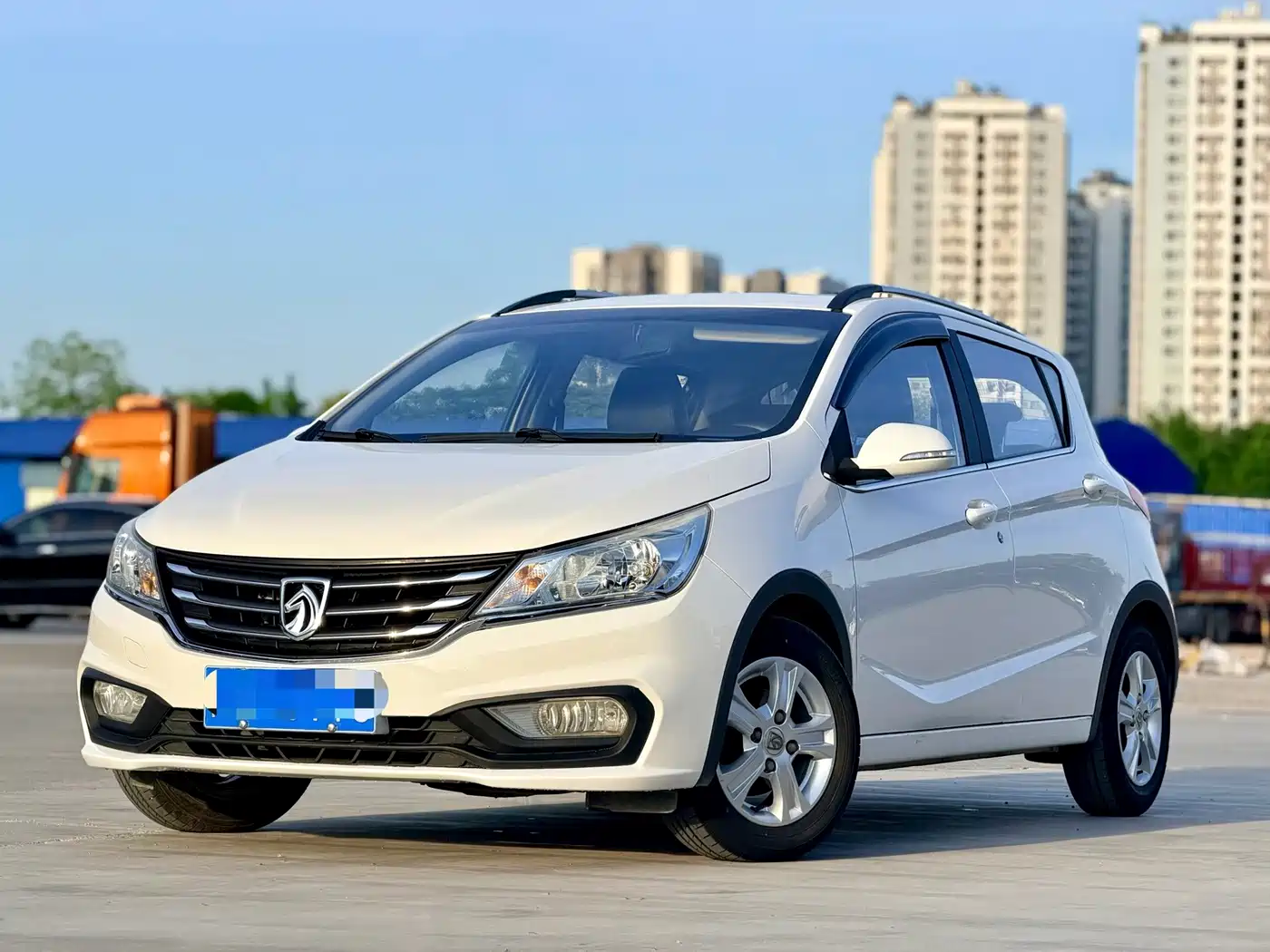 Baojun 310 2016 2016 1.2L Manual Luxury Type