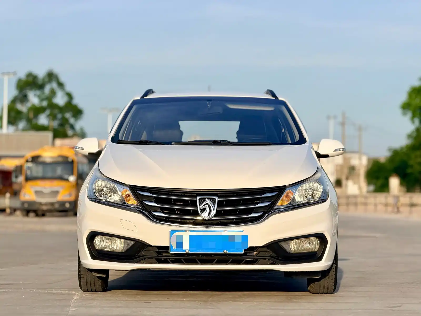 Фото 2 - Baojun 310