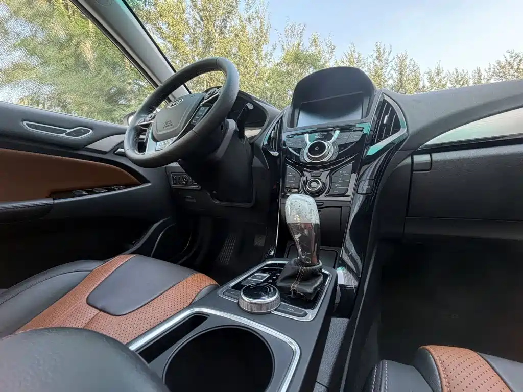 BYD Qin New Energy 2015 2015 1.5T Double Champion Flagship Plus
