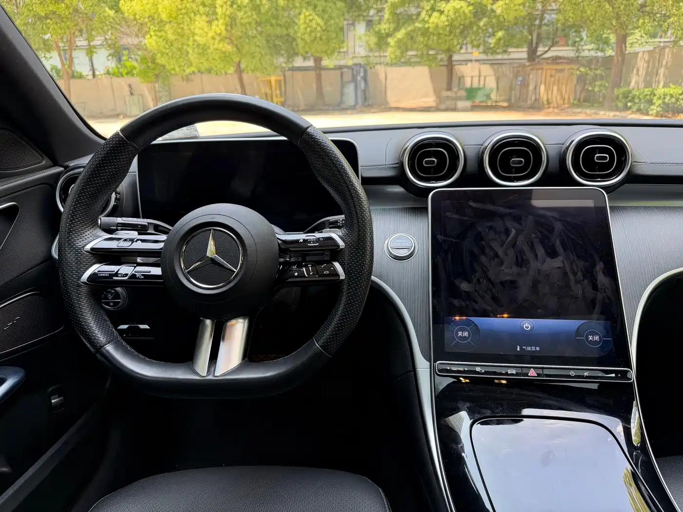 Mercedes-Benz C-Class 2024 C 200 L Sport Edition фото 13