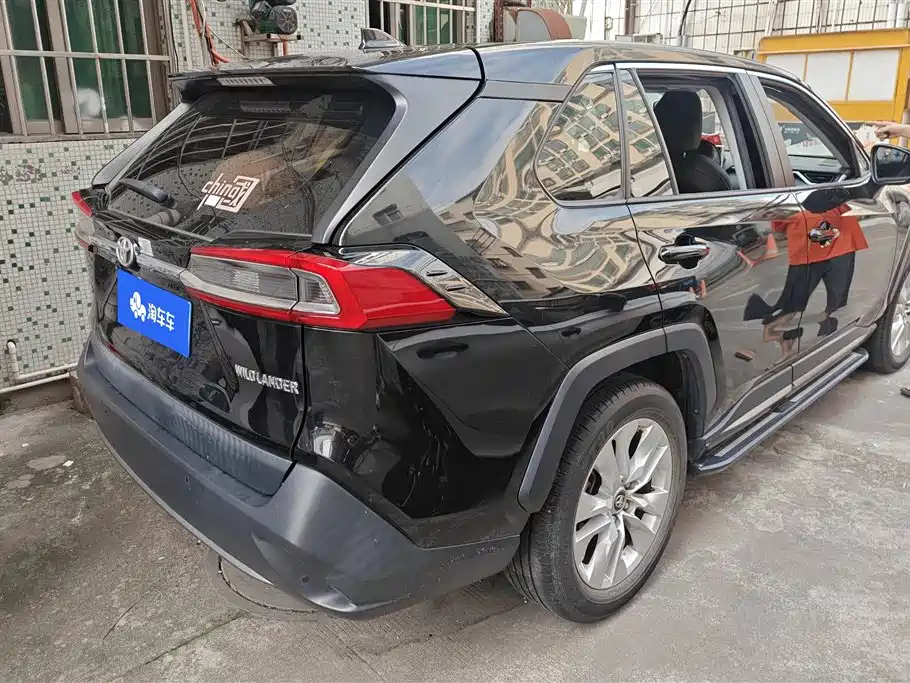Toyota Wildlander 2022 Facelift 2.0L CVT 2WD Leading Edition фото 3