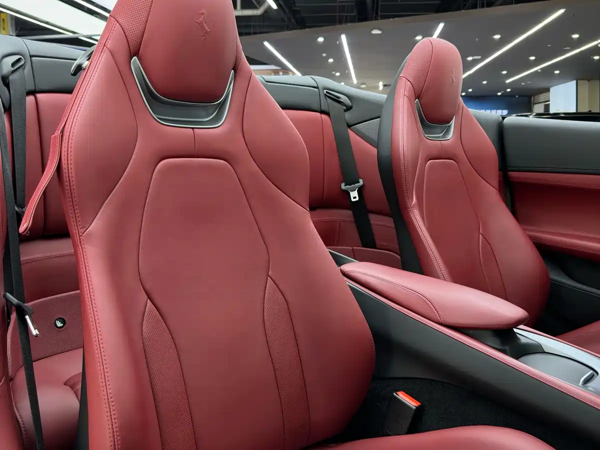 Ferrari Portofino 2019 2018 Model 3.9T