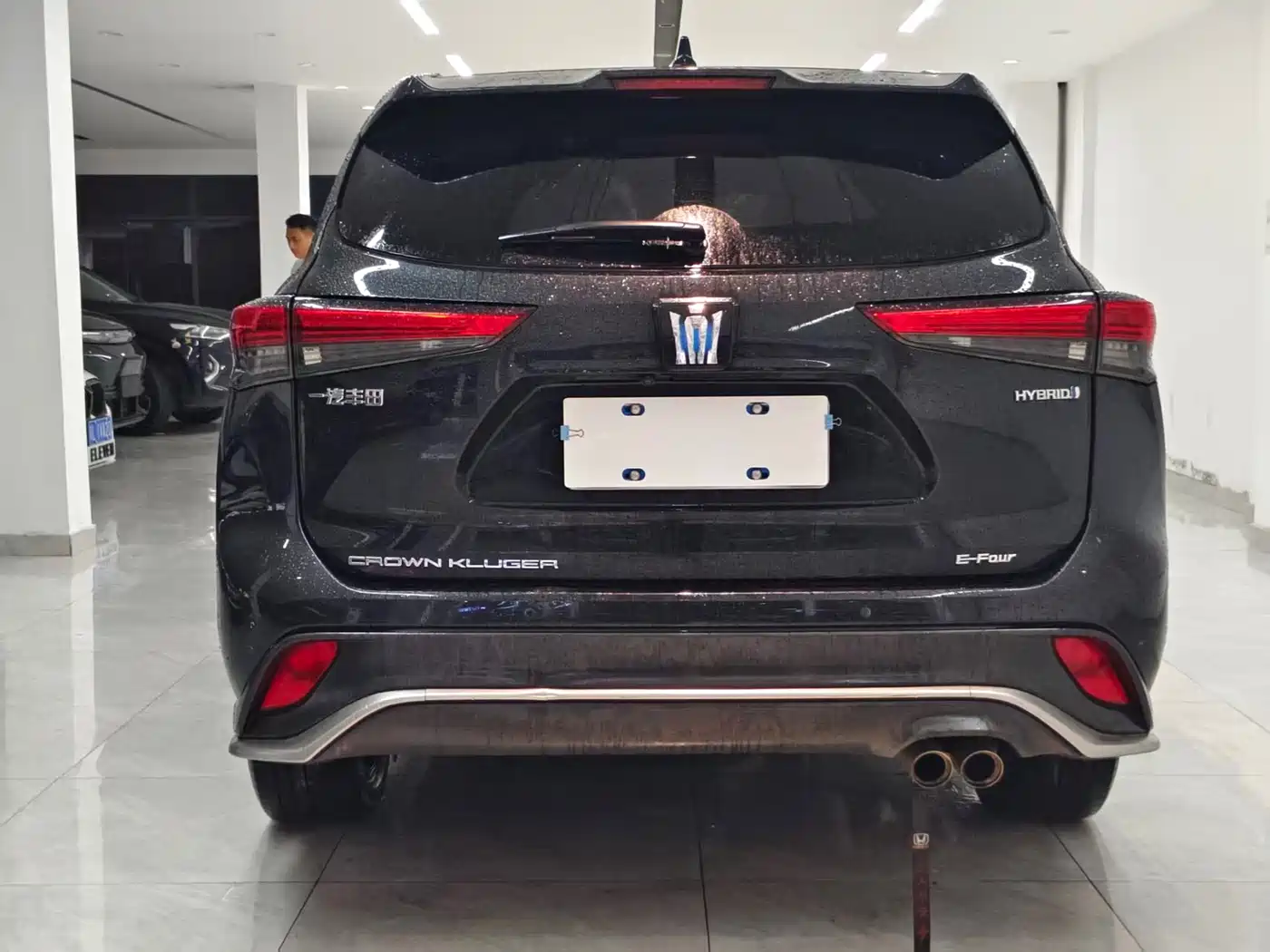 Toyota Crown Kluger 2023 2022 2.5L HEV 4WD Premium Edition