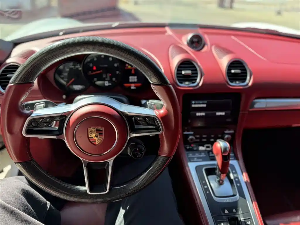 Porsche 718 2020 Boxster 2.0T фото 6