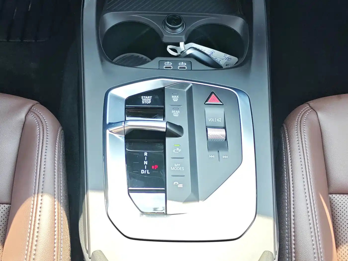 BMW 2 Series 2025 225L M Sport Package фото 16
