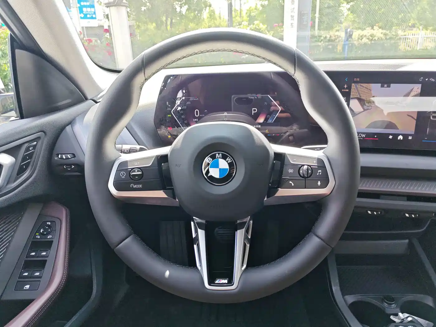 BMW 2 Series 2025 225L M Sport Package фото 14